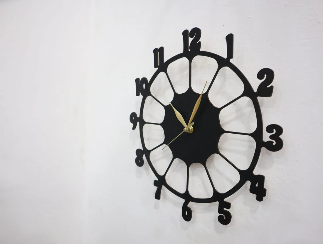 Retro 3D Wooden Wall Clock